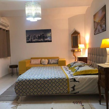 Cosy Appart En Plein Coeur De المرسى المظهر الخارجي الصورة